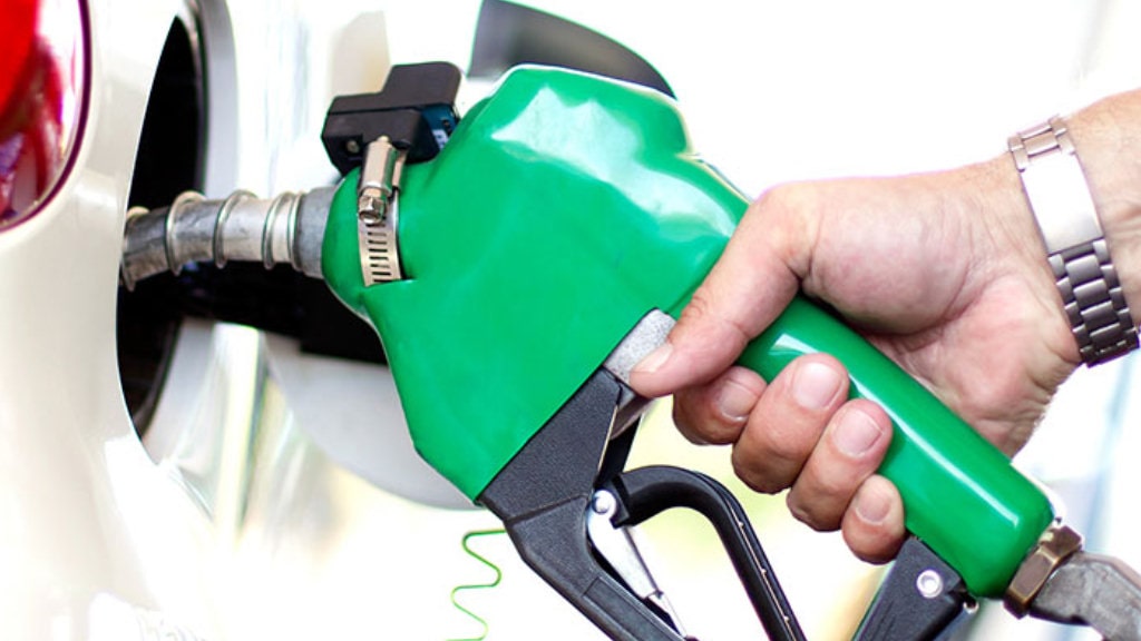 डिजेल र मट्टितेलमा ३० रुपैयाँ वृद्धि, पेट्रोलको मूल्य यथावत