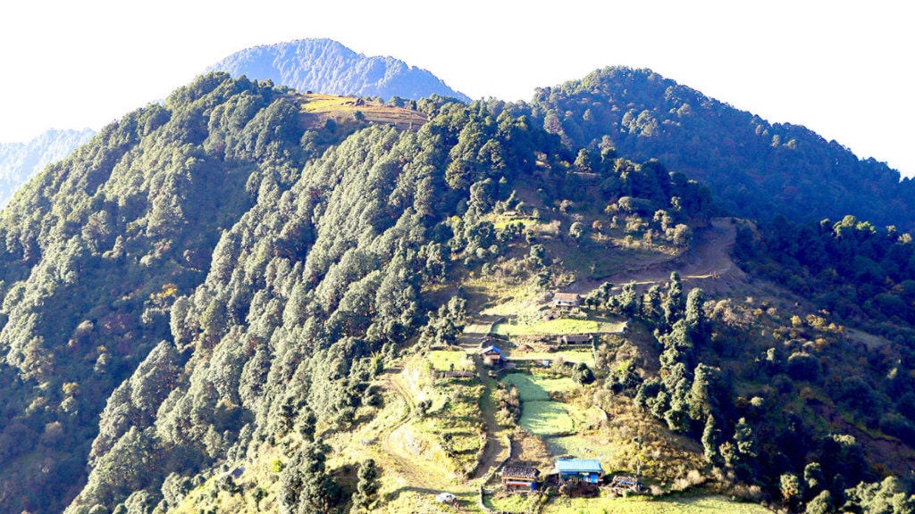 धार्मिक पर्यटनको सम्भावना बोकेको जलजला image