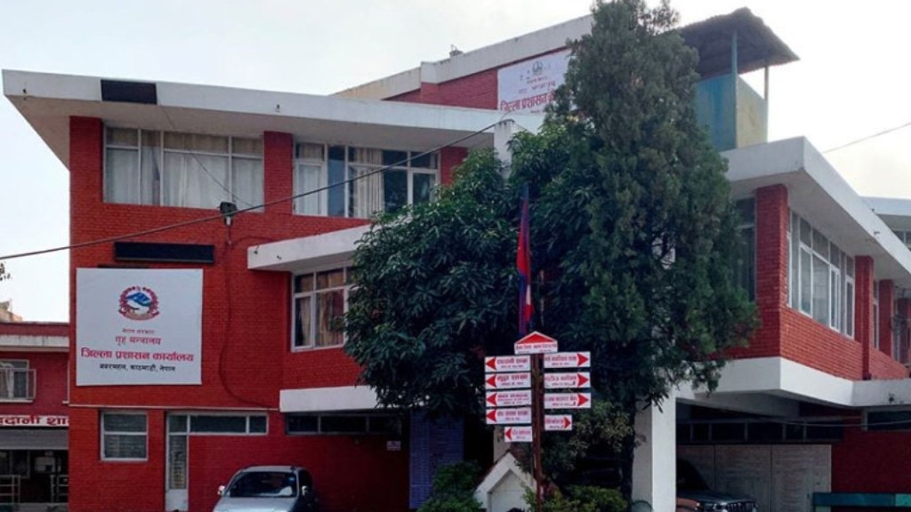 काठमाडौँमा बिहान ८ः३० बजेदेखि अनिश्चितकालीन कर्फ्यु आदेश लागू