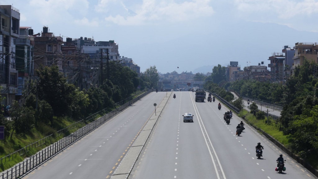 दशैँ मनाउनेहरु बाहिरिएसँगै काठमाण्डौ उपत्यका सुनसान