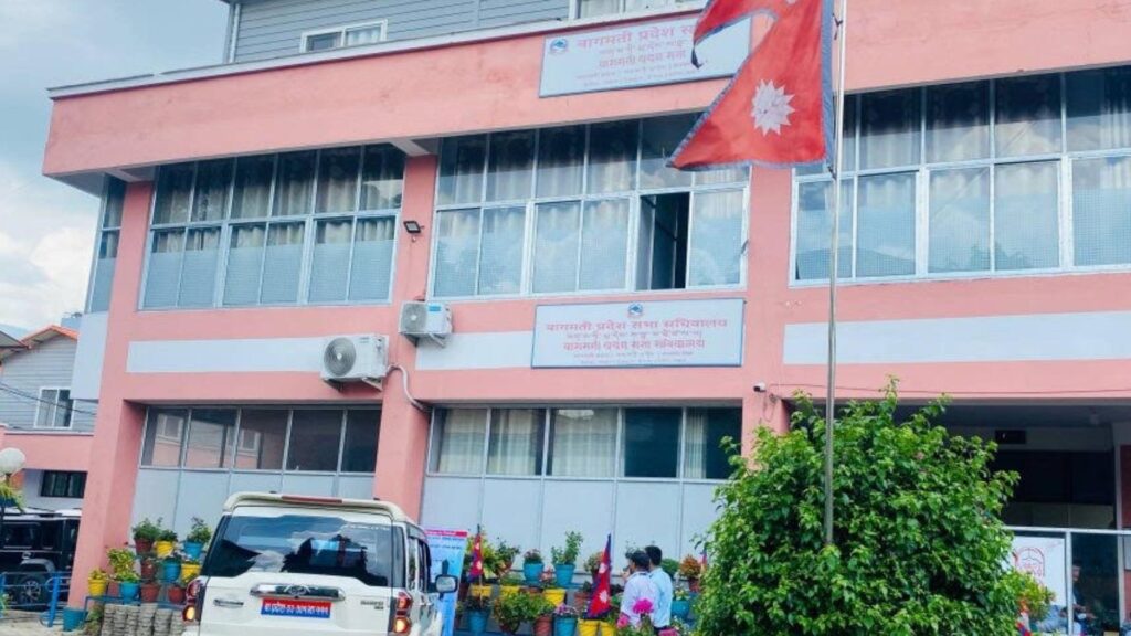 बागमती प्रदेशमा बढ्दै मेडिकल माफियाको दबदबा, कर्मचारी त्रसित