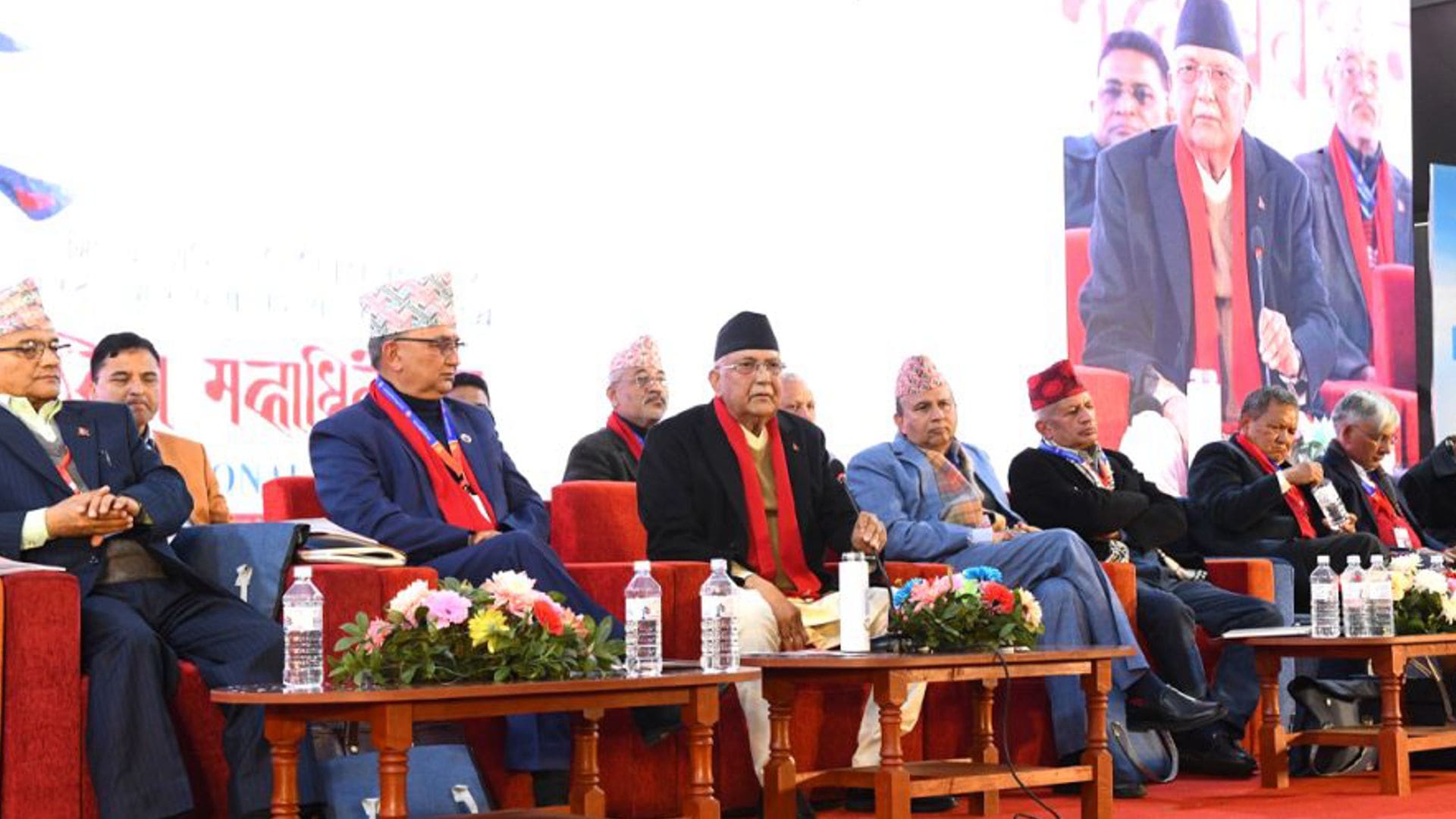 एमाले ११औँ महाधिवेशनमा आज उम्मेदवारी दर्ता, सहमतिको प्रयाससँगै निर्वाचन प्रक्रिया अघि बढ्दै image