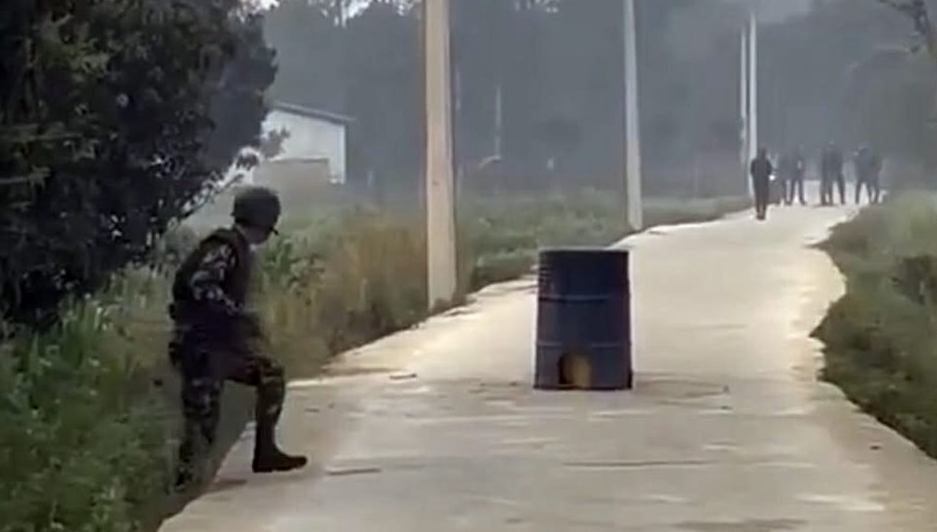 रौतहटको राजपुरमा शंकास्पद वस्तु फेला, सेनाको बम डिस्पोजल टोली परिचालन image