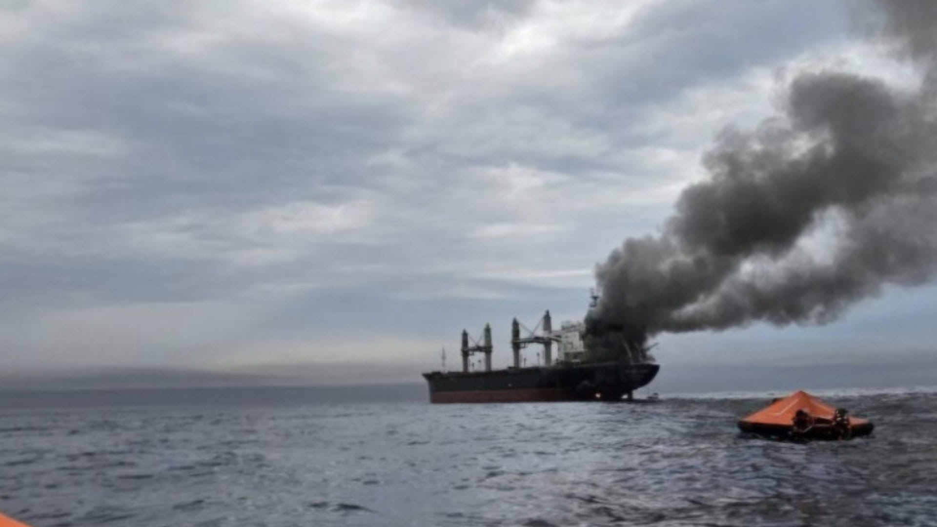 हर्मुज जलमार्गबाट शुल्क उठाउने इरानको तयारी image