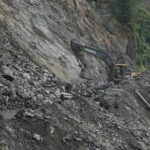 हुम्ला पहिरो, कर्णाली करिडोर, सुख्खा पहिरो, हुम्ला समाचार, सडक अवरुद्ध, सर्केगार्ड गाउँपालिका, नेपाल पहिरो,