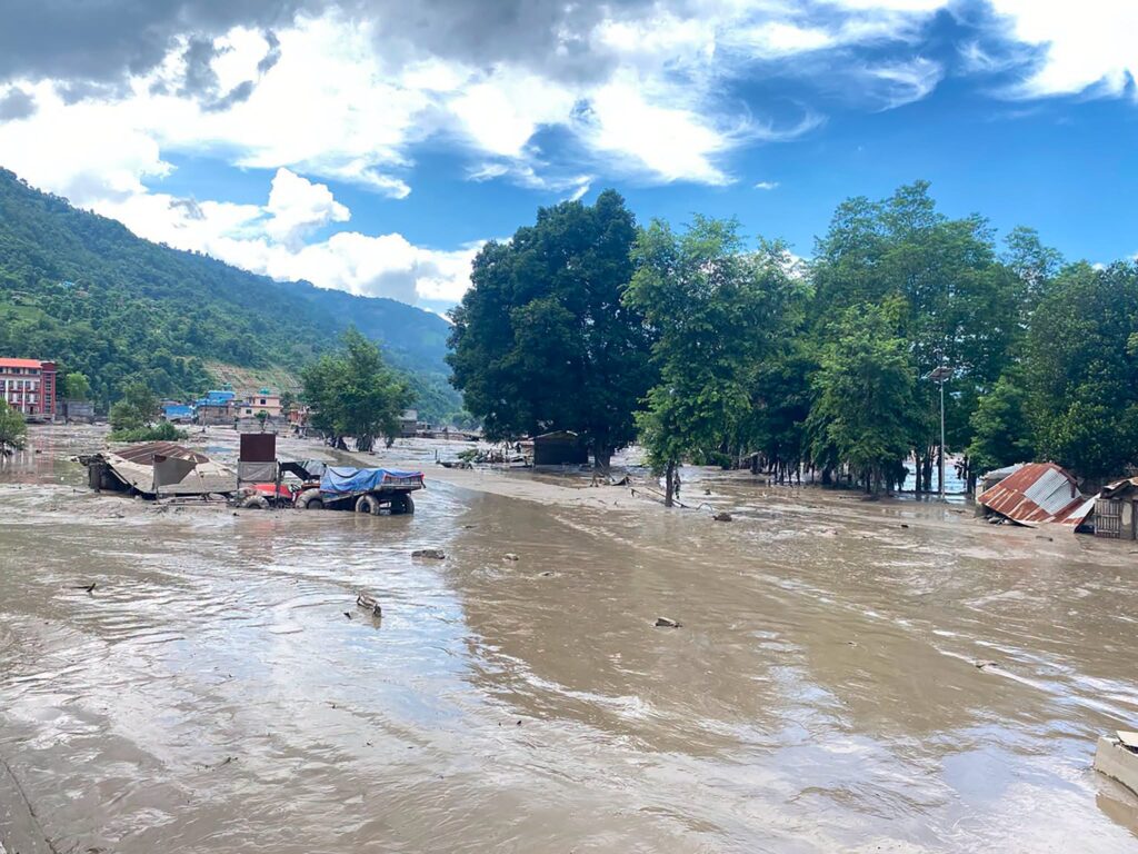 बाढी प्रभावित जिल्लामा फेरि भारी वर्षाको जोखिम, रातभर सतर्क रहन आग्रह
