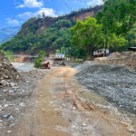 सात महिनामा सक्नुपर्ने दुई किमी सडक दुई वर्षमा पनि बनेन, ठेकेदारको ढिलासुस्ती