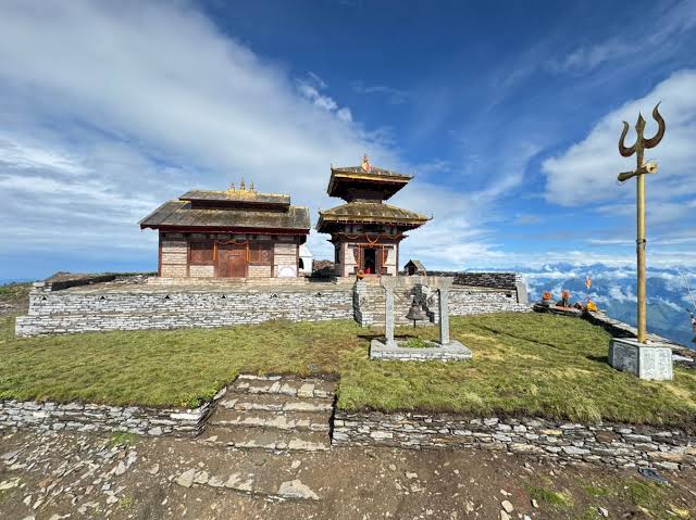 बडीमालिकामा पूजा अर्चनाका लागि सरकारी टोली प्रस्थान, ४ हजार २०० मिटर उचाइमा फोरजी विस्तार