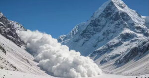 हिमनदी पग्लिने गति बढ्दा भारतमा बढ्यो विपद् र आर्थिक जोखिम, १८९ हिमताल उच्च जोखिममा image