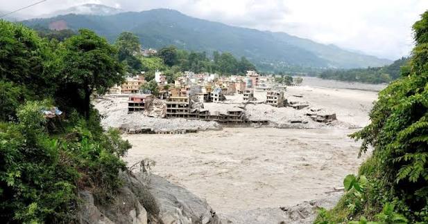 बाढी प्रभावित क्षेत्रमा असोजभित्रै सडक सञ्चालन गर्ने सरकारको तयारी, आठ कार्यदल परिचालन