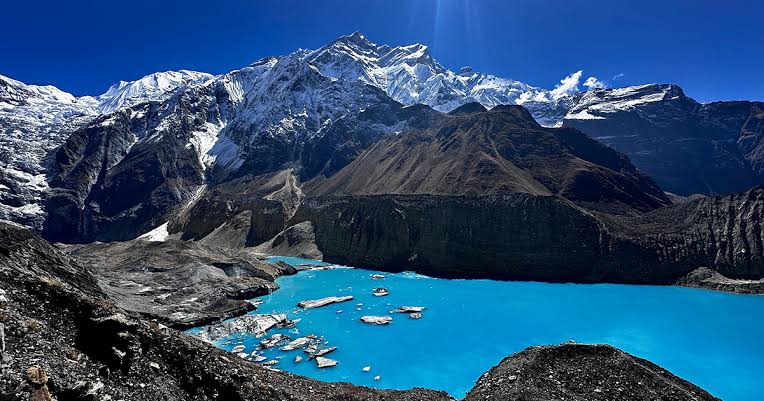 सरकारले चार उच्च जोखिमयुक्त हिमतालको पानीको सतह घटाउने