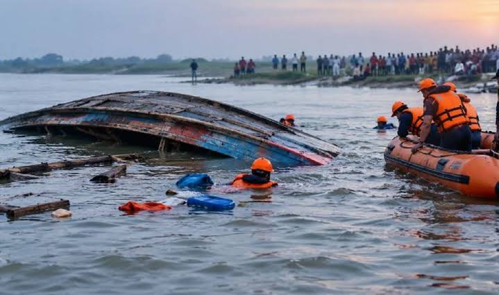 बिहारमा डुङ्गा दुर्घटना : १३ बालबालिकाको मृत्यु, मृतक परिवारलाई राहत घोषणा